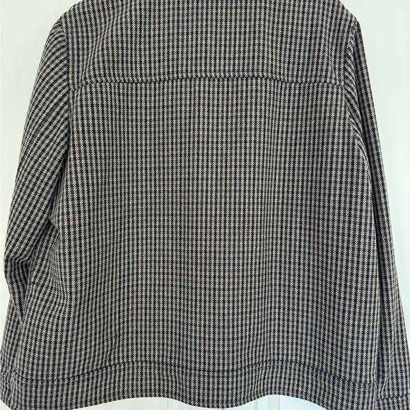 Like new H & M man plaid jacket in large - Picture 9 of 11